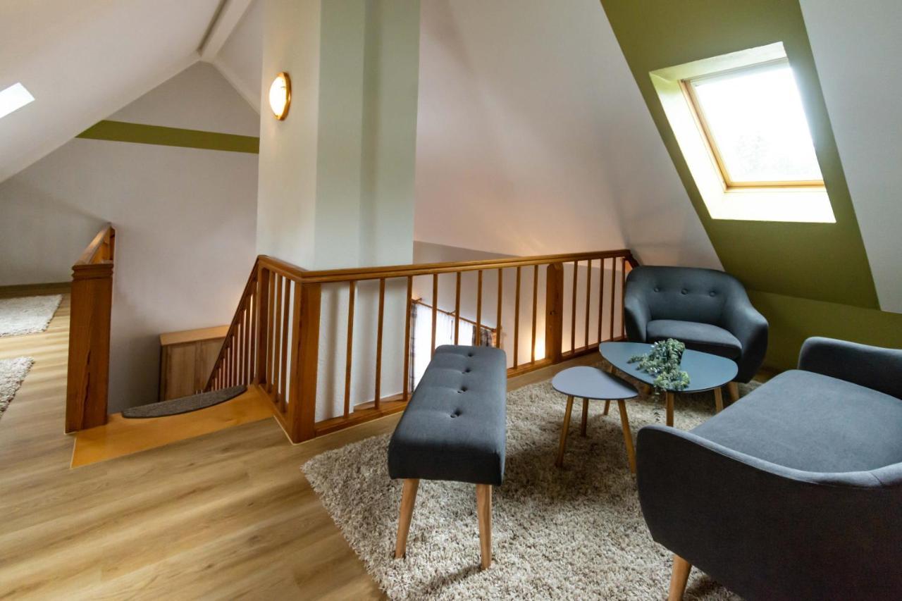 Hotel Und Berggasthof Spiessberghaus Friedrichroda Esterno foto