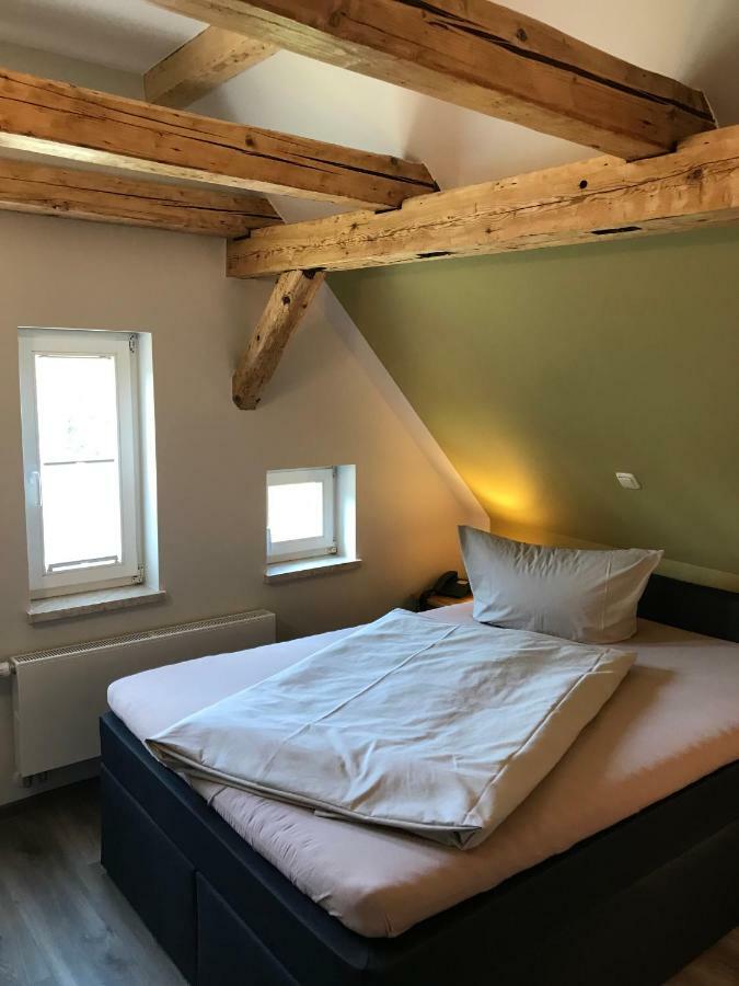 Hotel Und Berggasthof Spiessberghaus Friedrichroda Esterno foto