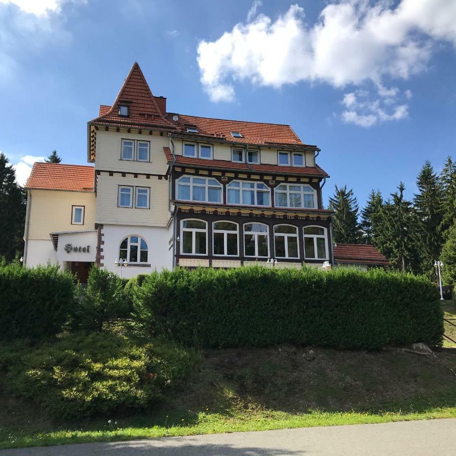 Hotel Und Berggasthof Spiessberghaus Friedrichroda Esterno foto